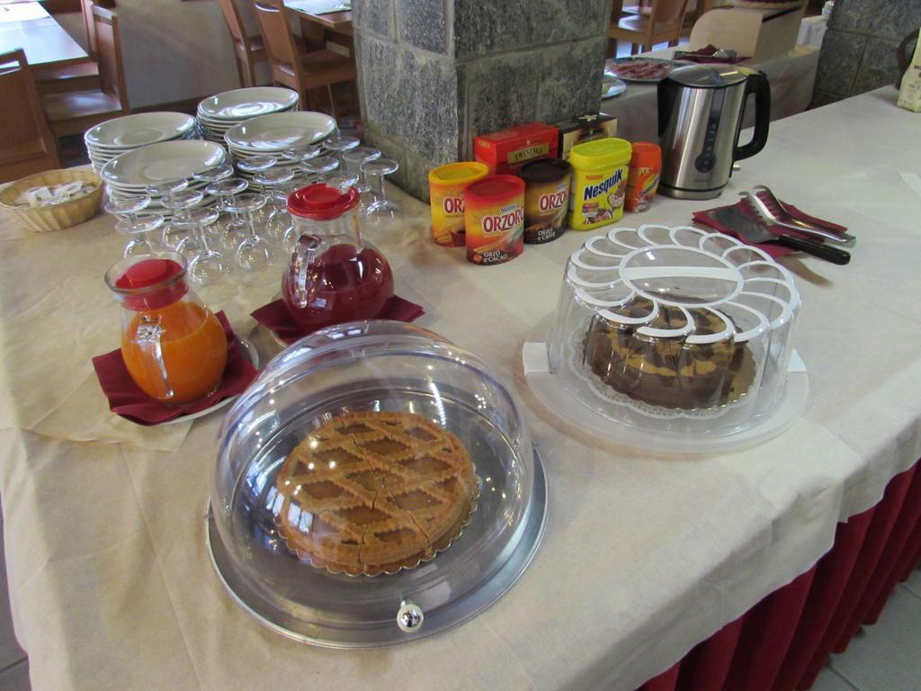 Casa Alpina Don Guanella Bed & Breakfast Macugnaga Eksteriør bilde