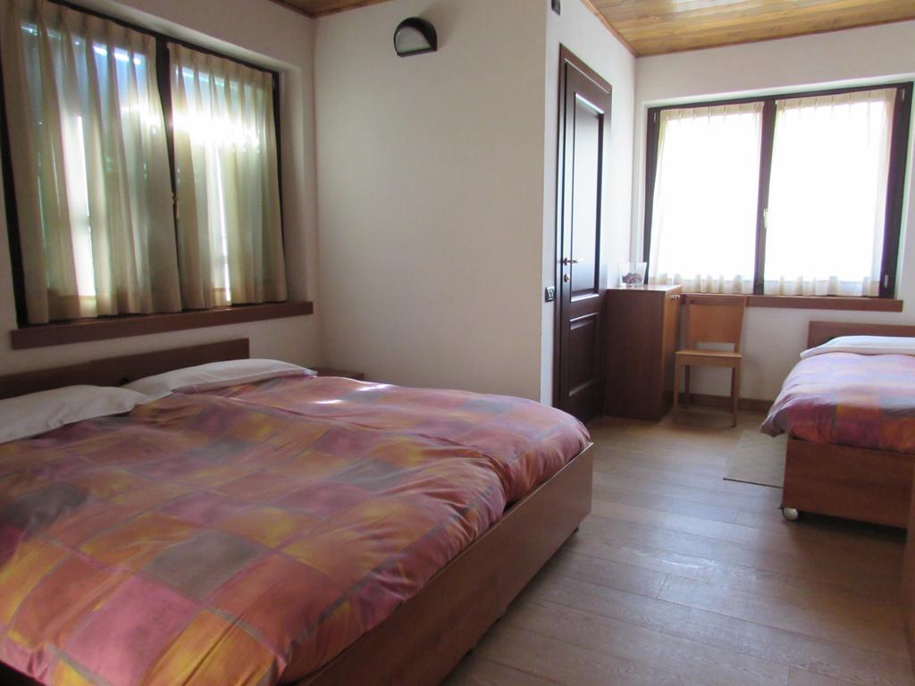 Casa Alpina Don Guanella Bed & Breakfast Macugnaga Eksteriør bilde